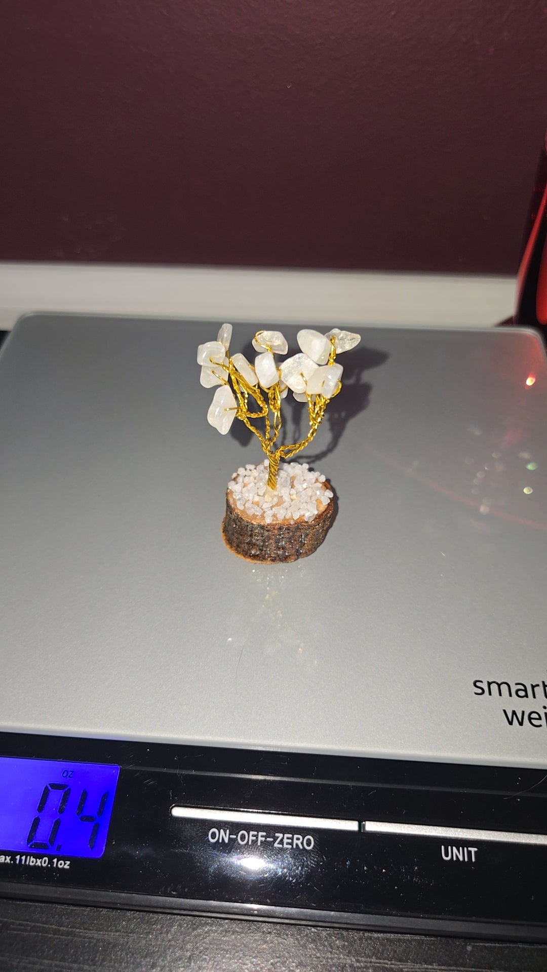 Tiny quartz chip tree