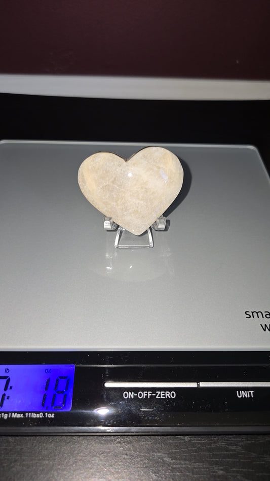 Moonstone heart carving(high-flash